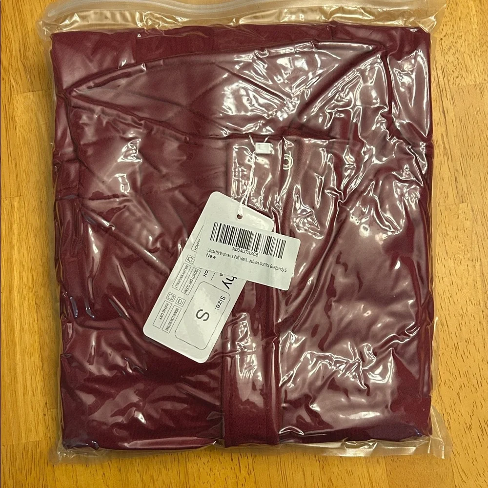 NWT Locachy Henley Neck Button Oversized Sweatshirt Burgundy size small - Picture 6 of 7